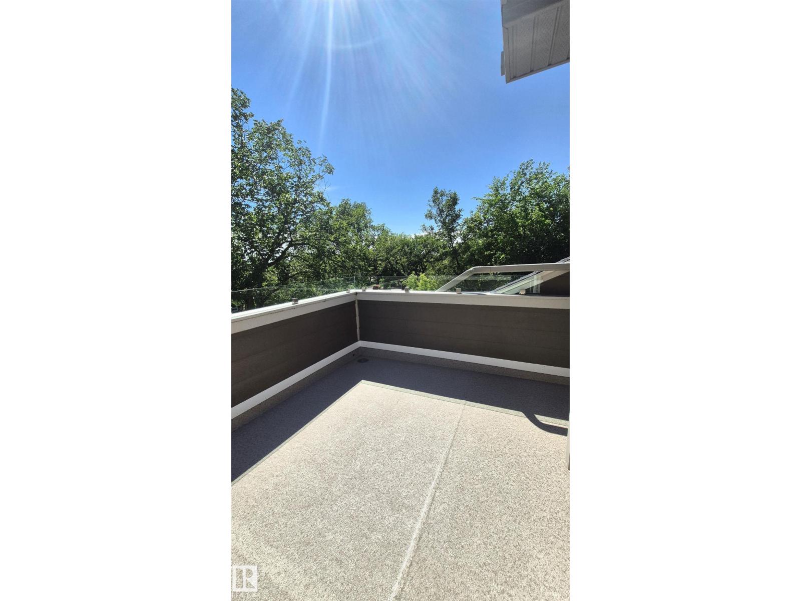 11246 78 AV NW - 61