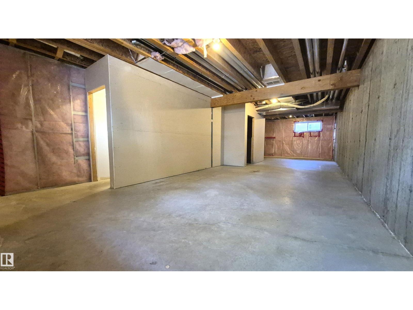 11246 78 AV NW - 62