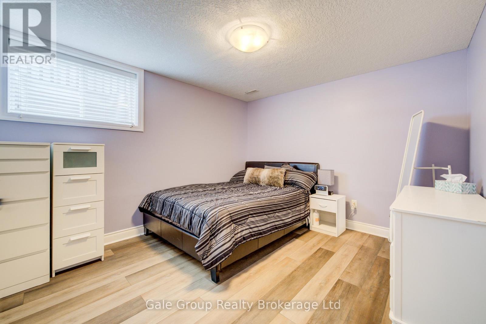 47 GRAYDON DRIVE - 24