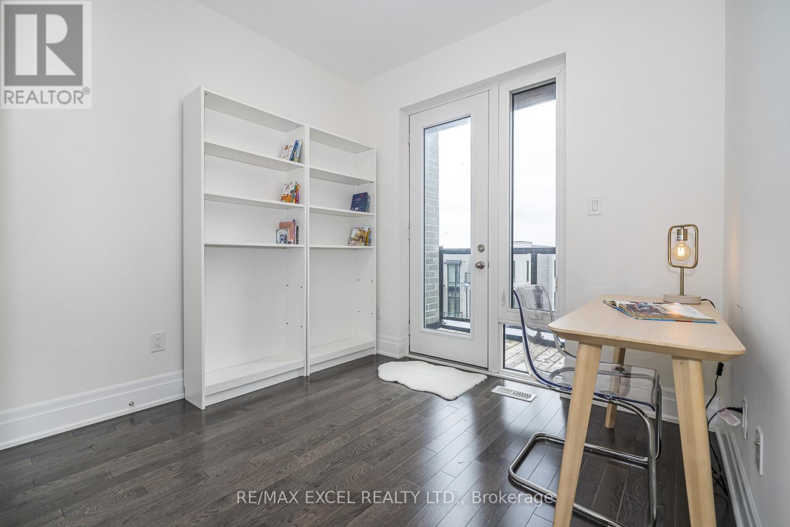 42 AYLIN CRESCENT - 20