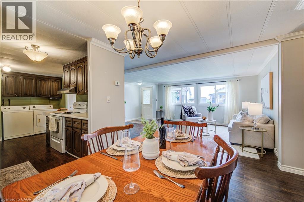 63 FAIRVIEW Crescent - 11
