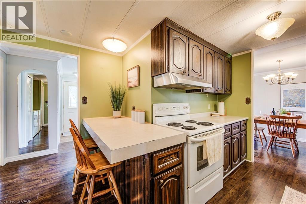 63 FAIRVIEW Crescent - 18