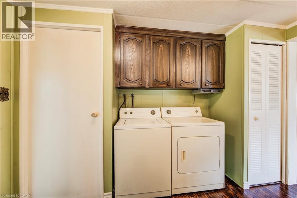 63 FAIRVIEW Crescent - 20