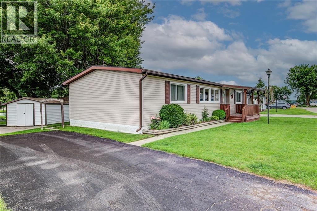 63 FAIRVIEW Crescent - 3
