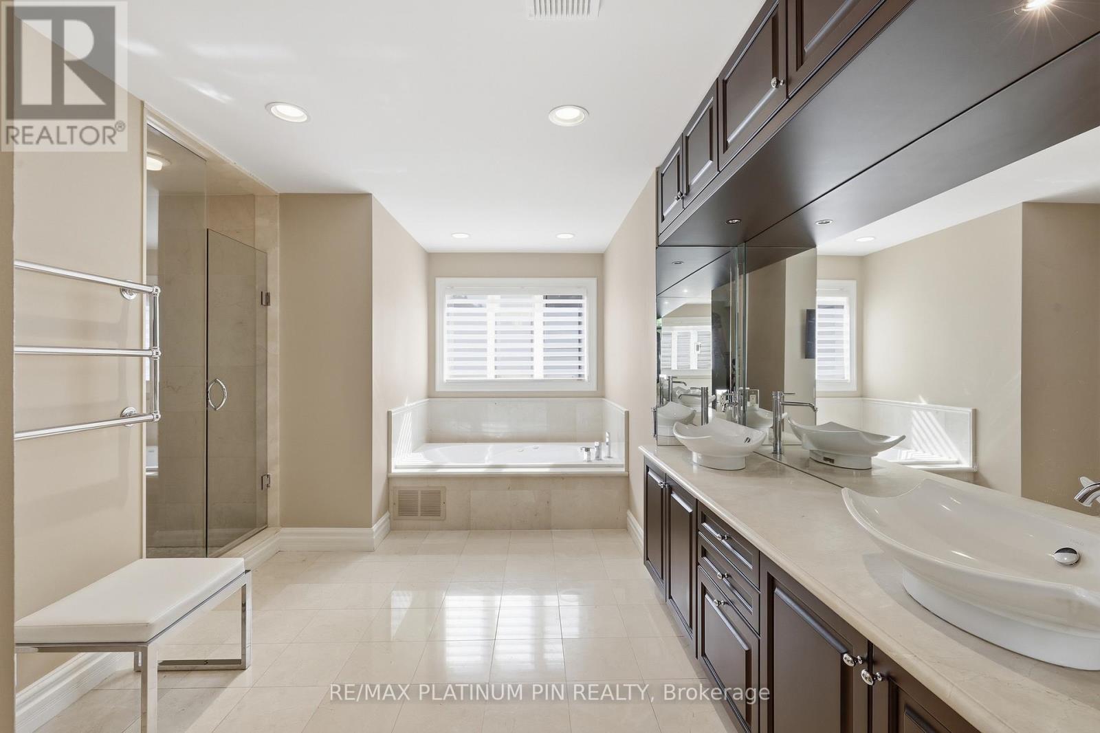 1843 O'NEIL COURT - 9
