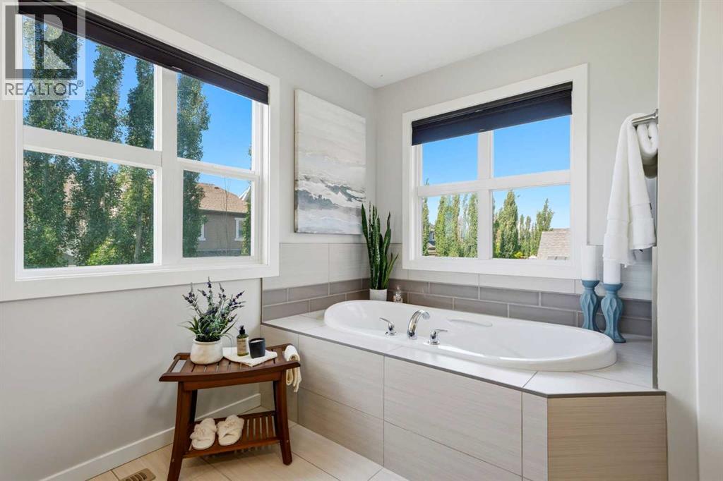 468 Mahogany Boulevard SE — photo 21