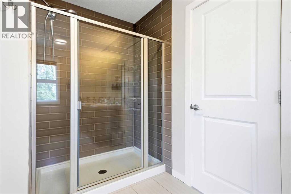 468 Mahogany Boulevard SE — photo 22