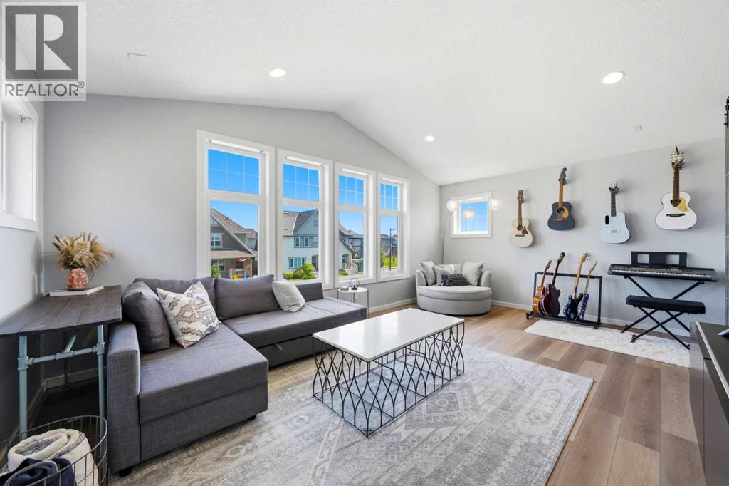 468 Mahogany Boulevard SE — photo 24
