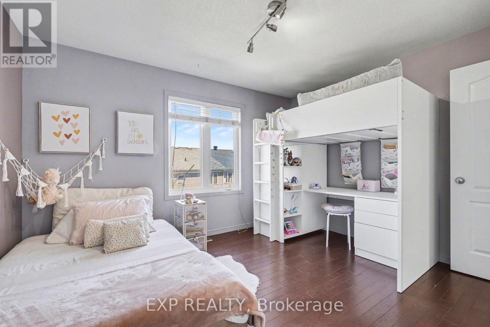 281 SORENTO STREET - 18