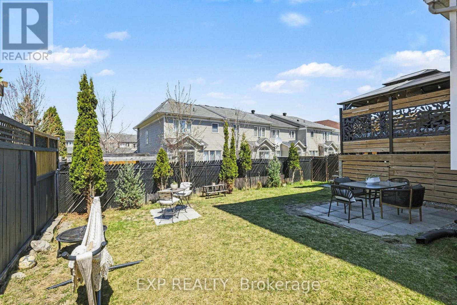 281 SORENTO STREET - 28