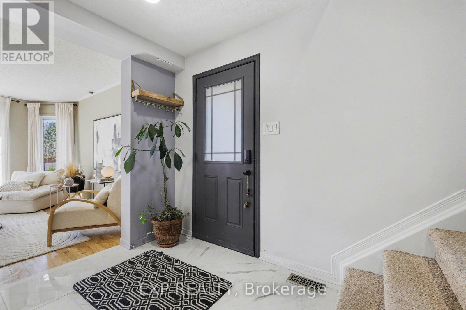 281 SORENTO STREET - 3