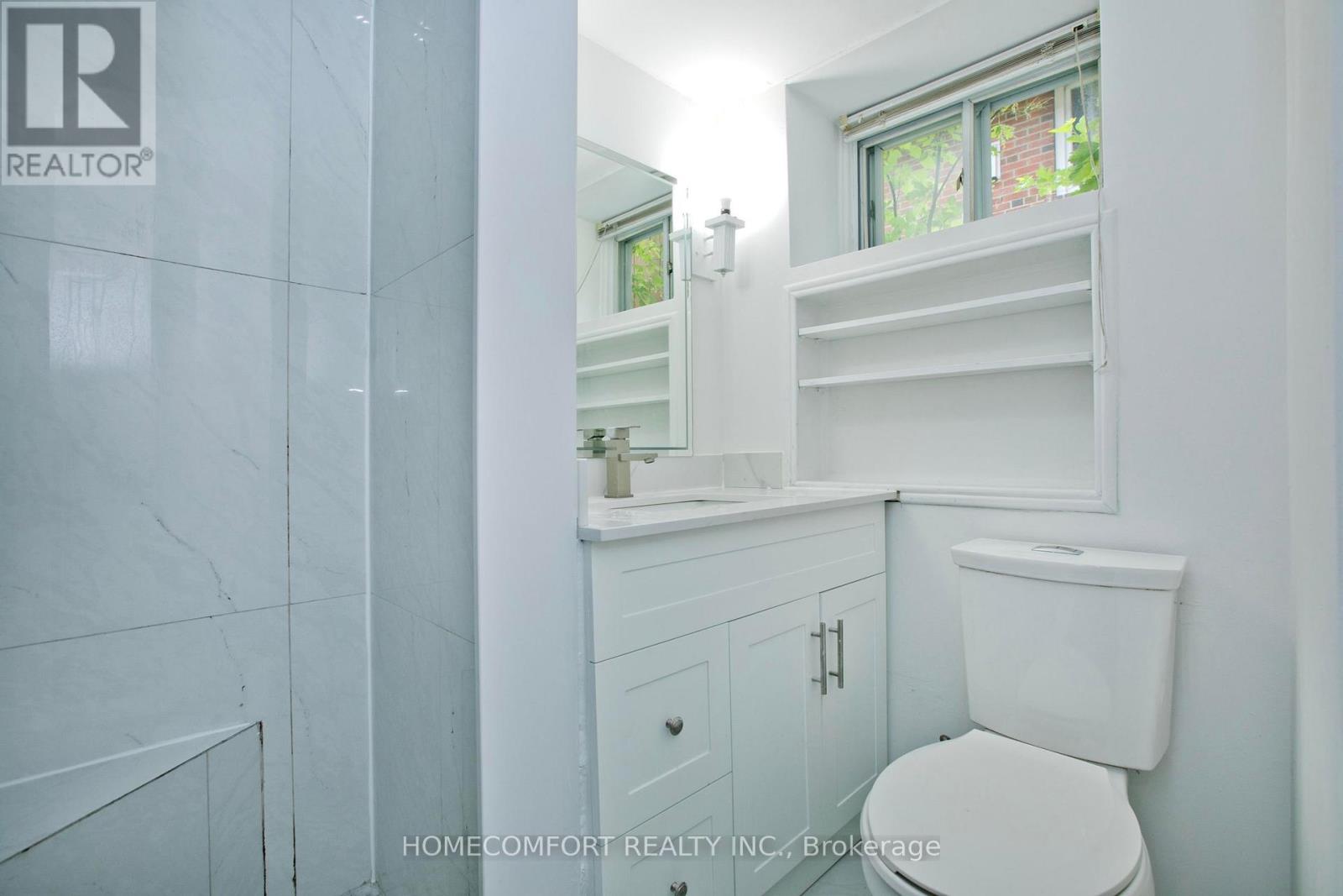 19 BEACHAM CRESCENT - 23