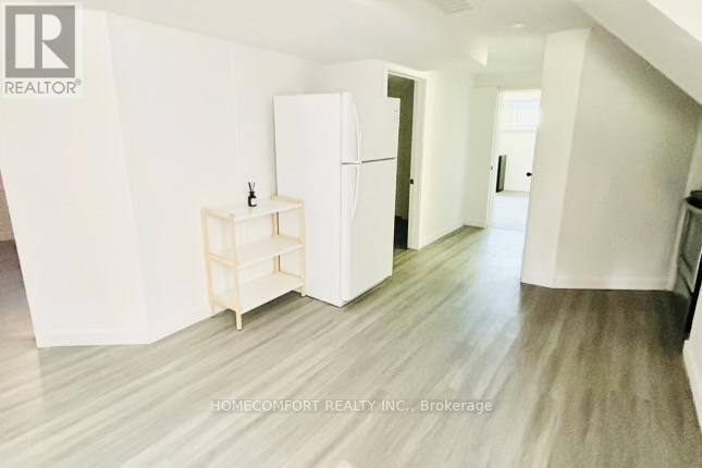 19 BEACHAM CRESCENT - 26