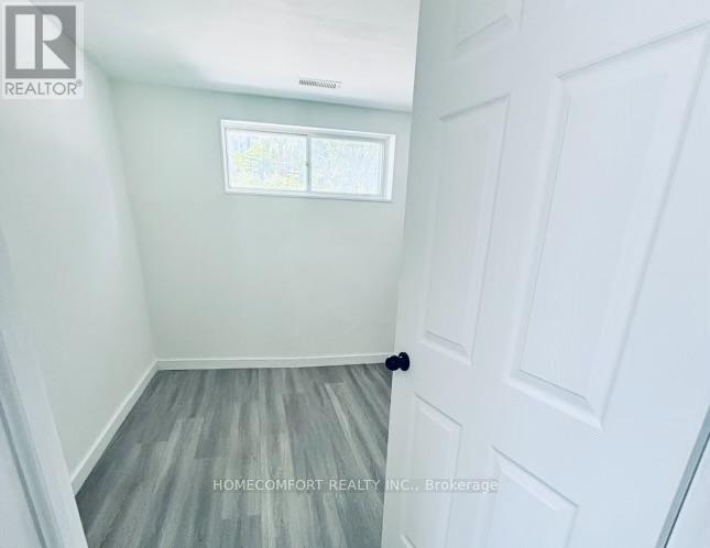 19 BEACHAM CRESCENT - 28
