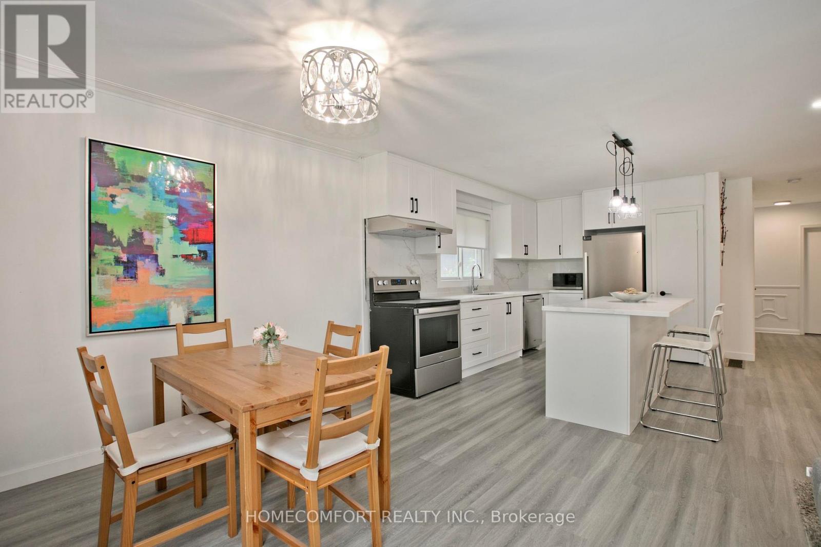 19 BEACHAM CRESCENT - 3