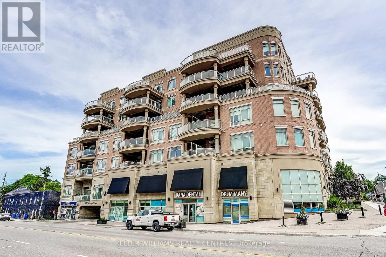 #317 15277 YONGE STREET - 2