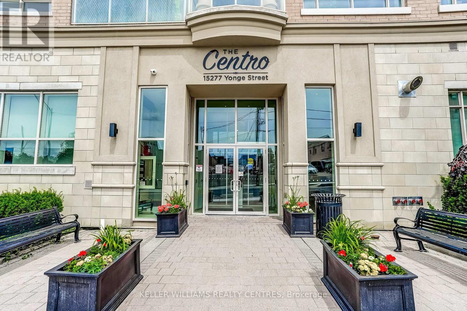 #317 15277 YONGE STREET - 5