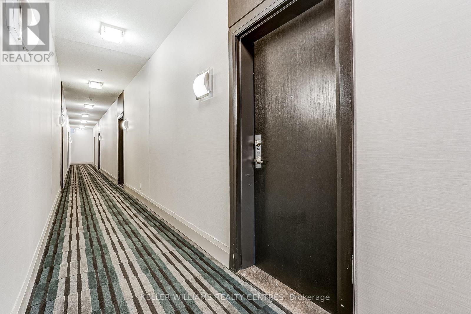 #317 15277 YONGE STREET - 9