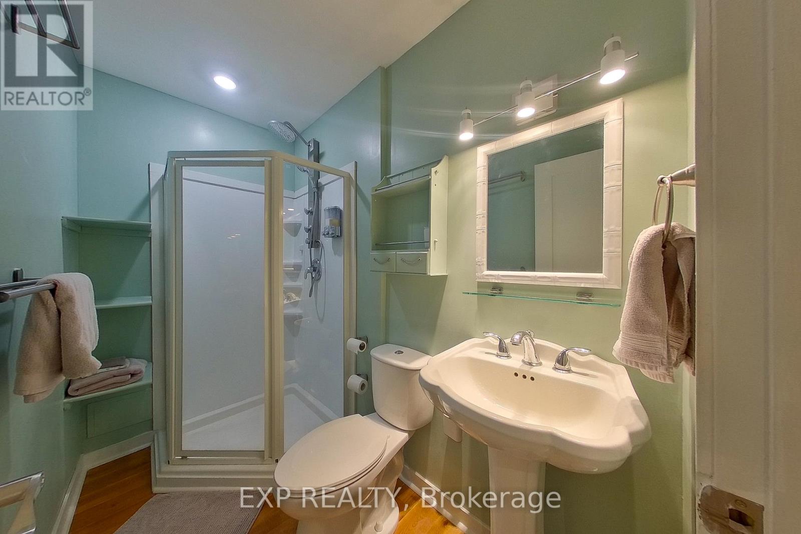360 CEDAR AVENUE - 21