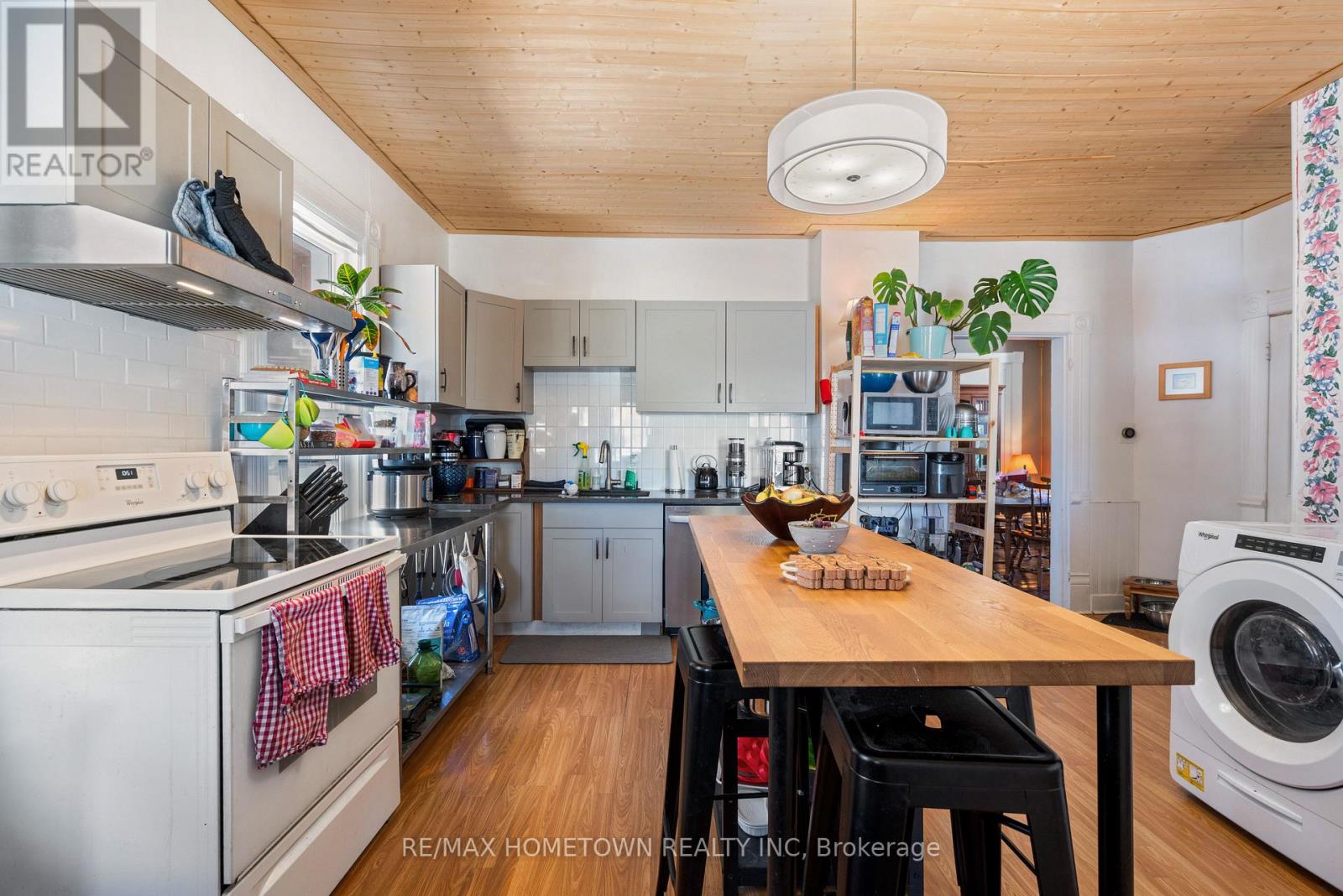12 KINGSTON STREET - 15