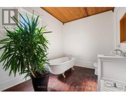 Primary Bedroom - 12 Kingston Street, Rideau Lakes, ON K0G1E0 Photo 11