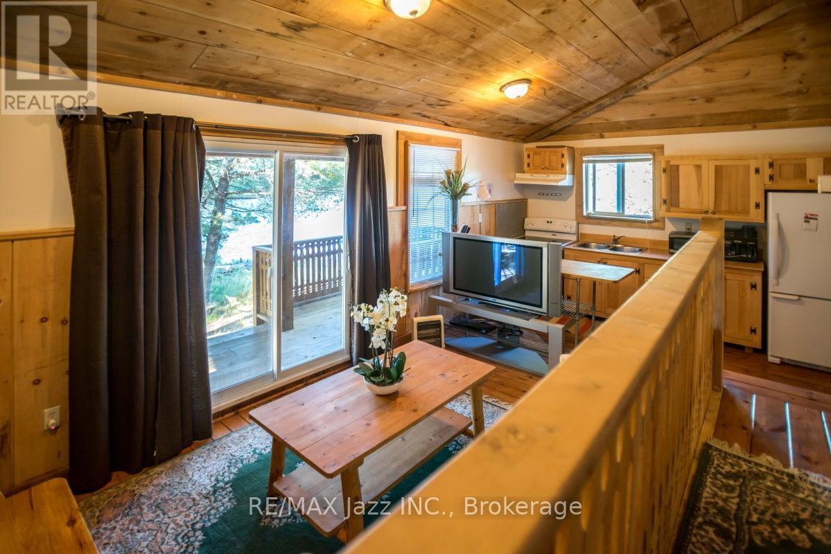 1314 SHEBESHEKONG ROAD - Image 21