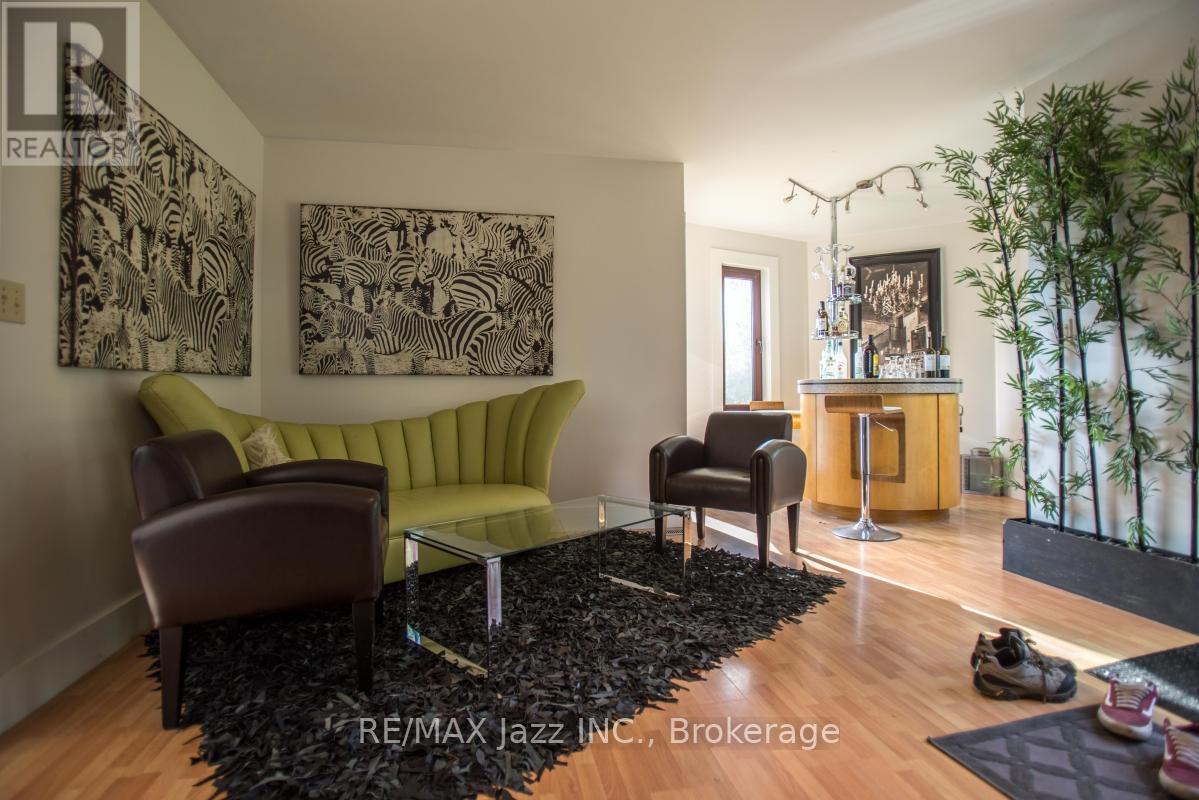 1314 SHEBESHEKONG ROAD - Image 7