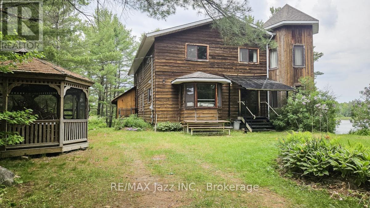 1314 SHEBESHEKONG ROAD - Image 6