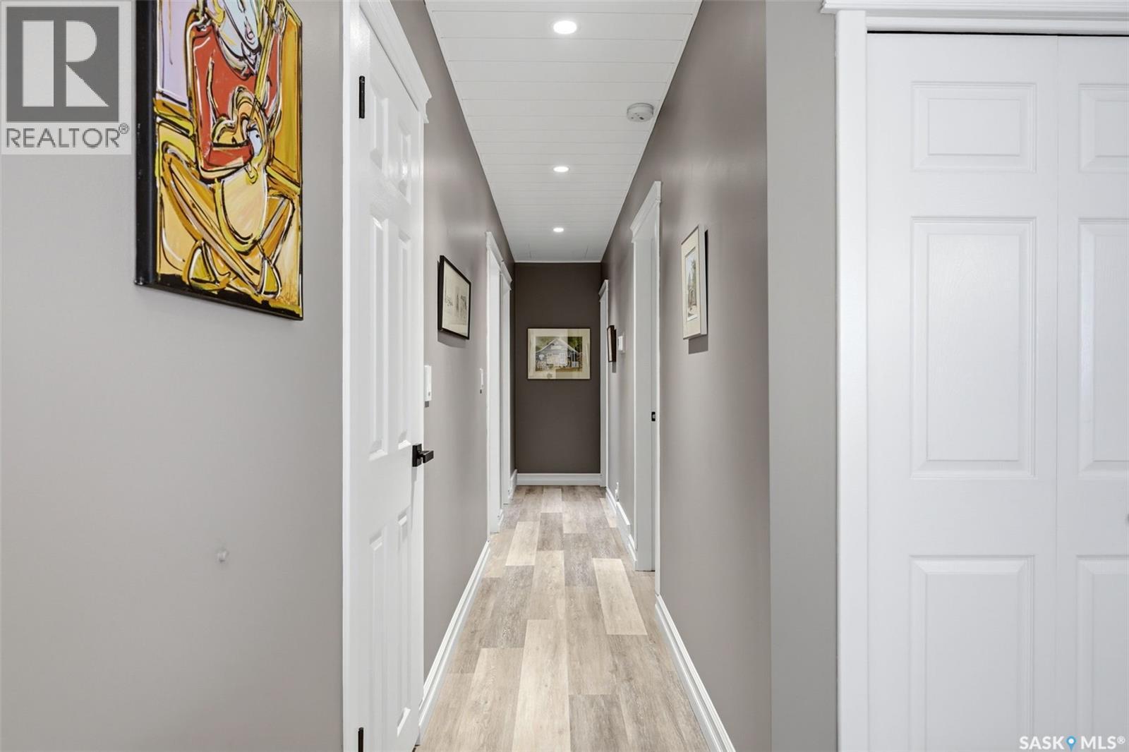 82 Compton ROAD — photo 14