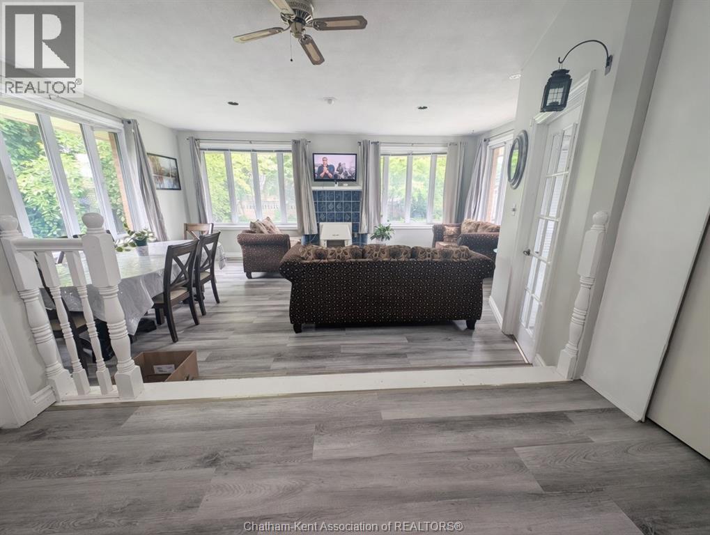 79 Dunvegan DRIVE - 18
