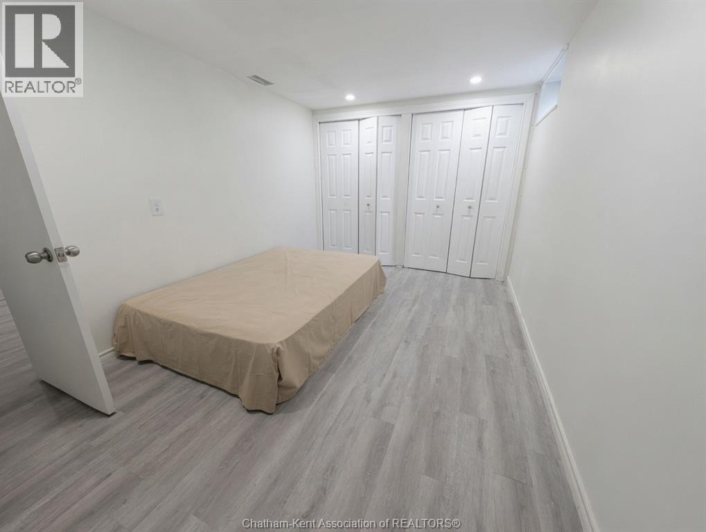 79 Dunvegan DRIVE - 29