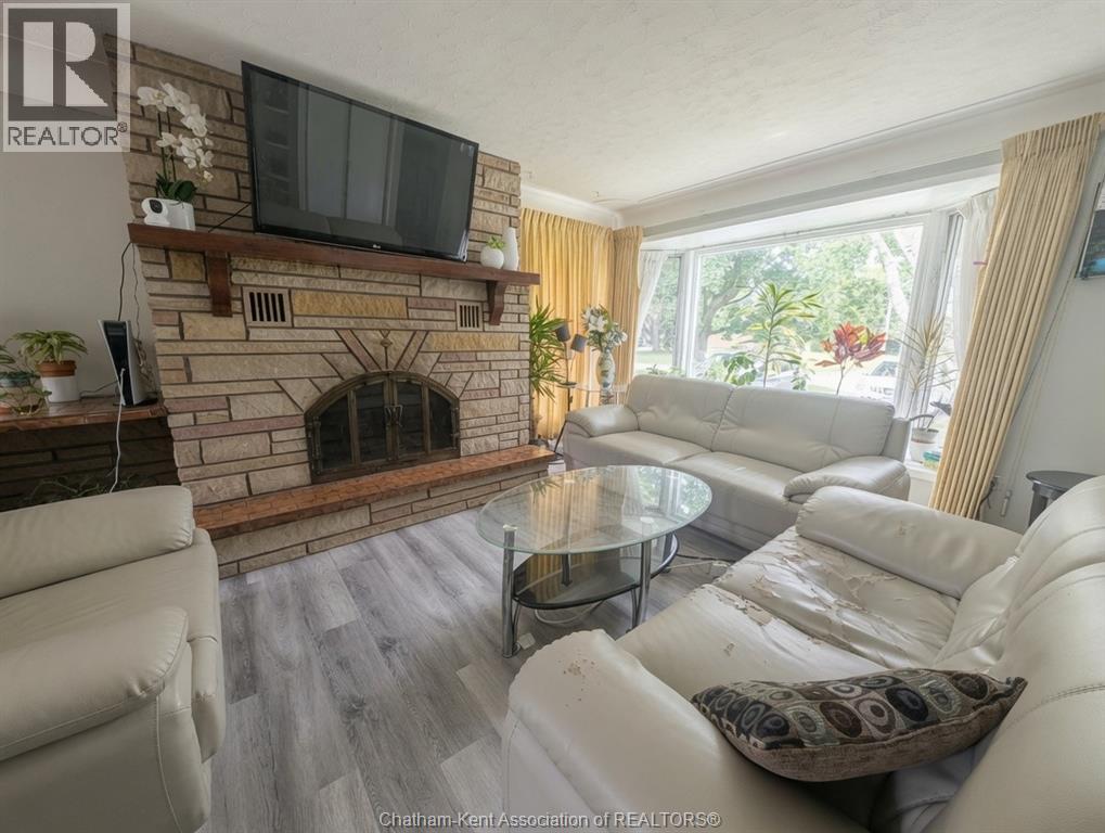 79 Dunvegan DRIVE - 3