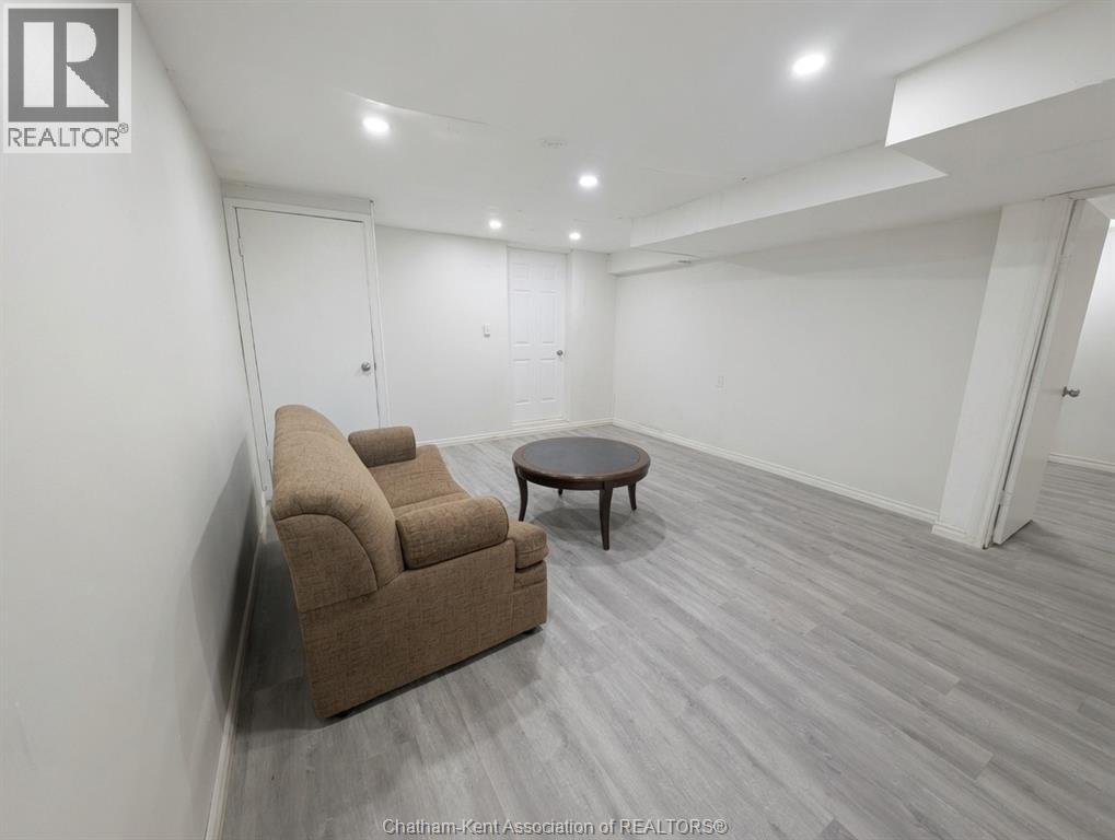 79 Dunvegan DRIVE - 31