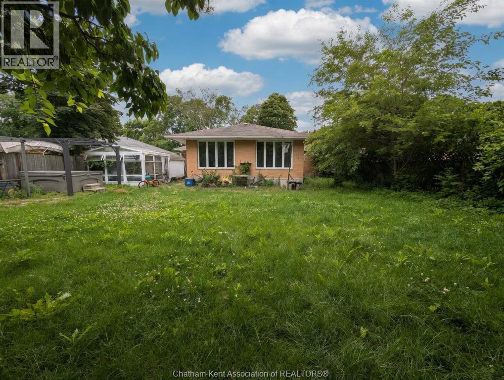 79 Dunvegan DRIVE - 33