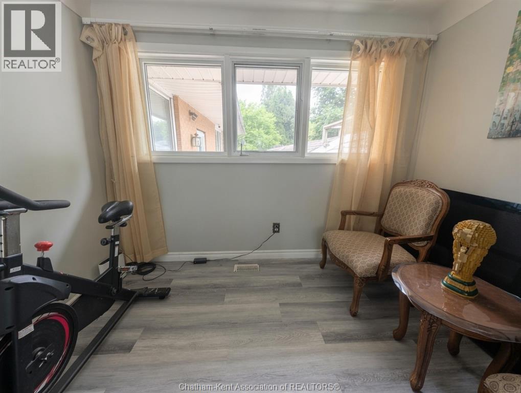 79 Dunvegan DRIVE - 6