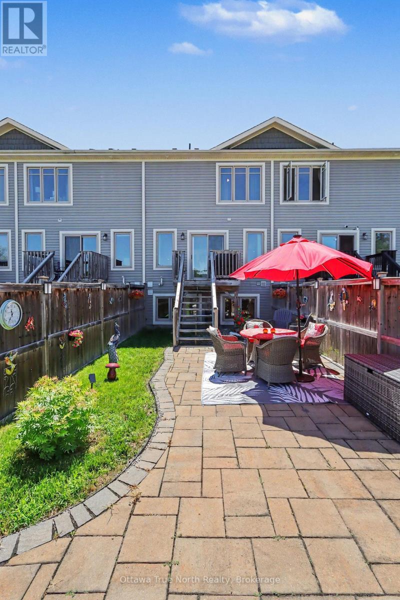 514 STANLEY BROTHERS STREET - 30