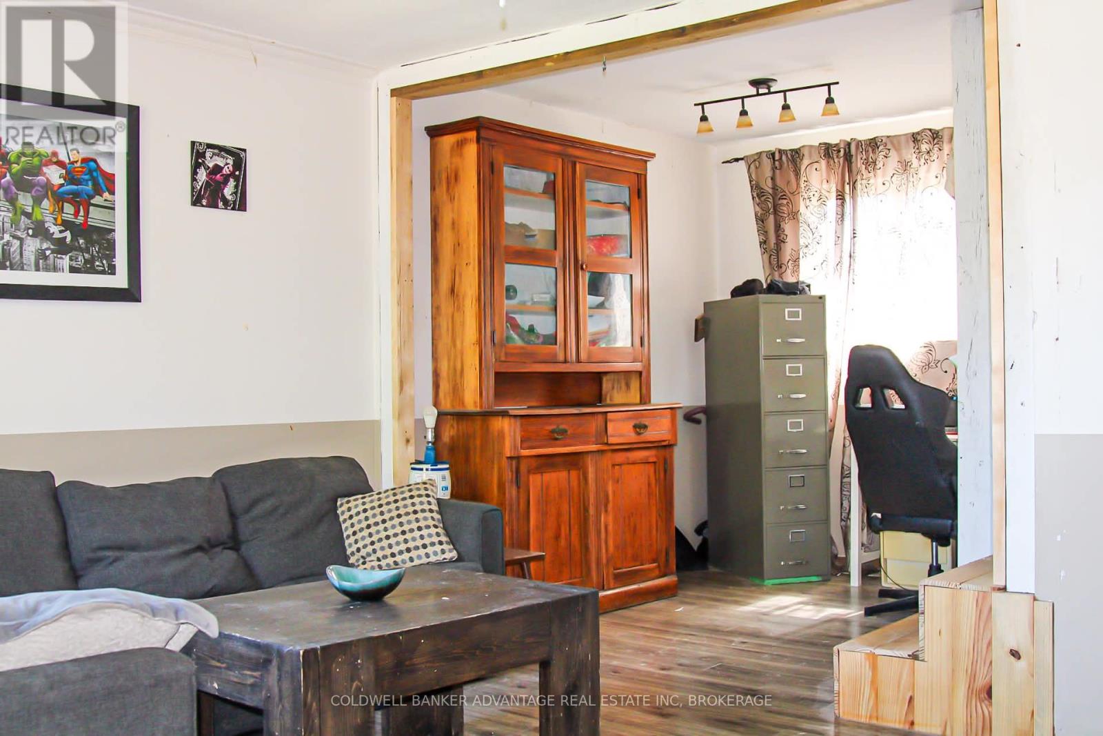 40 RAMEY AVENUE - 6