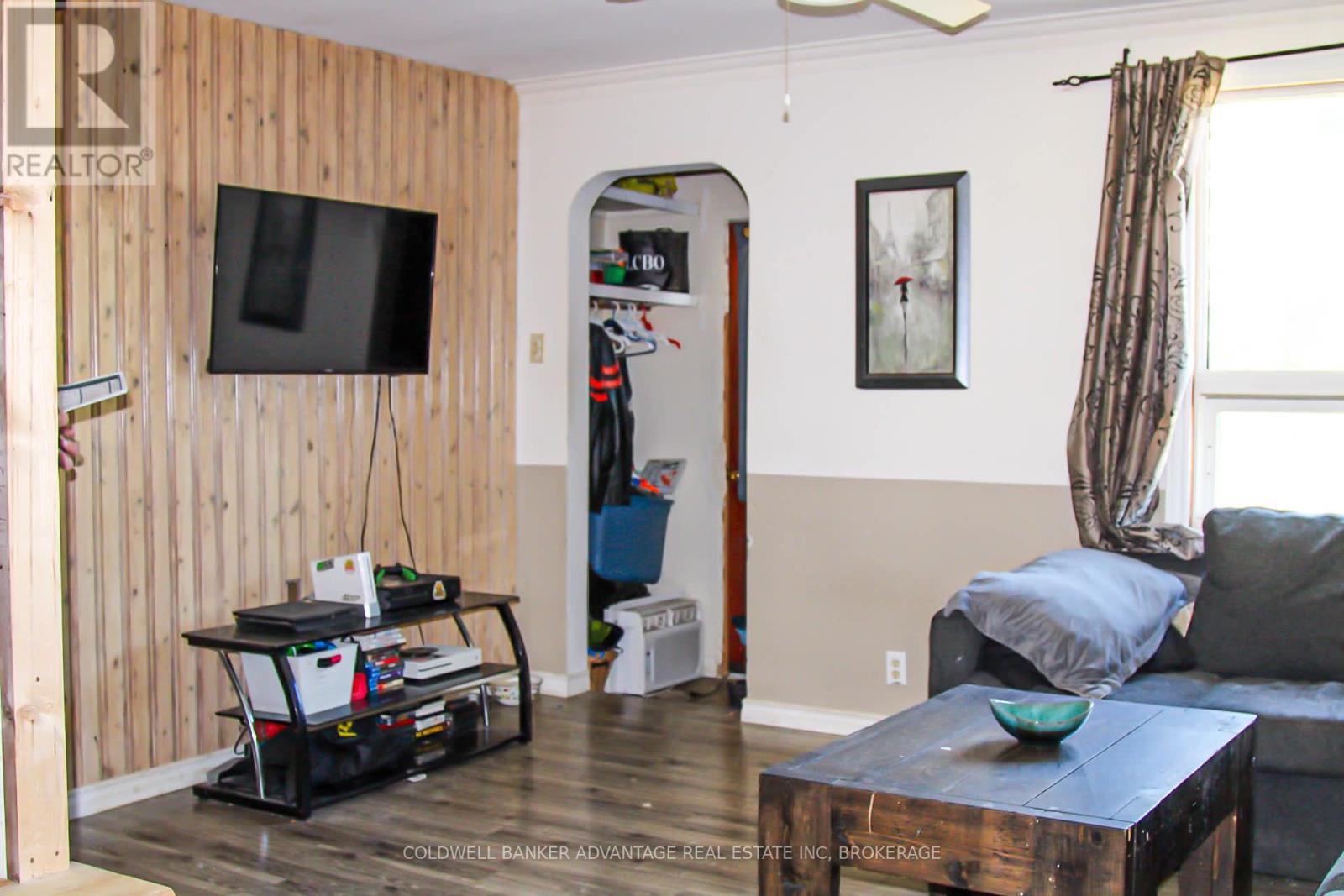 40 RAMEY AVENUE - 7