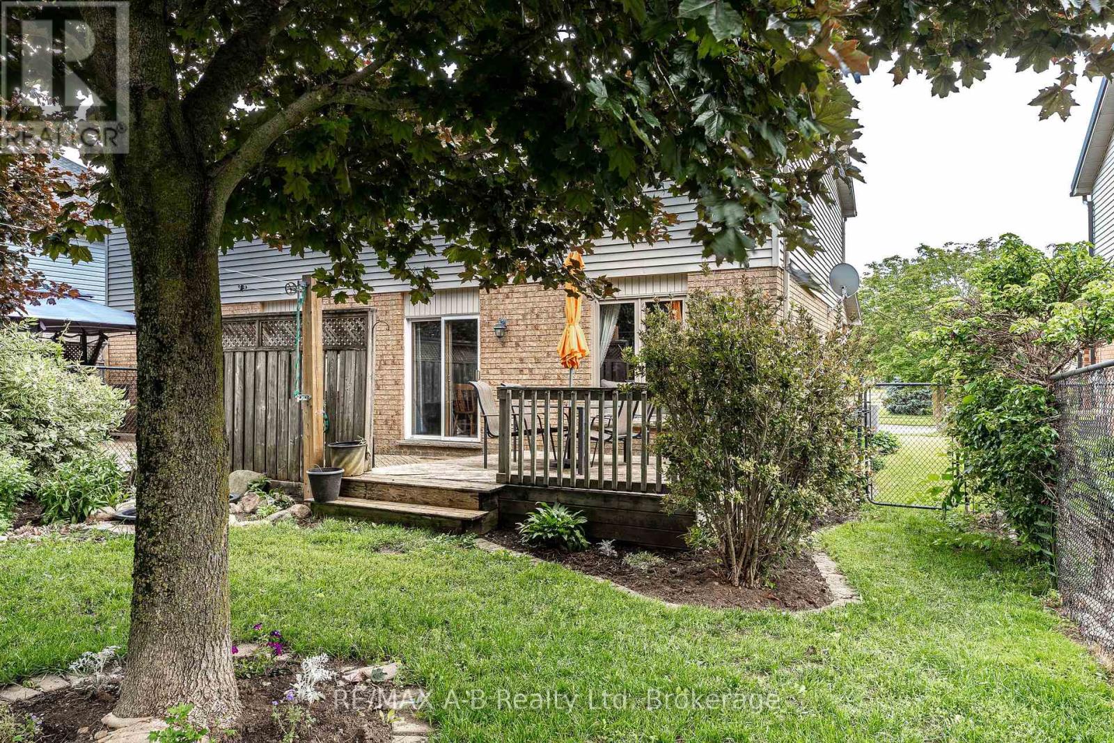 81 SOUTHVALE ROAD - 39