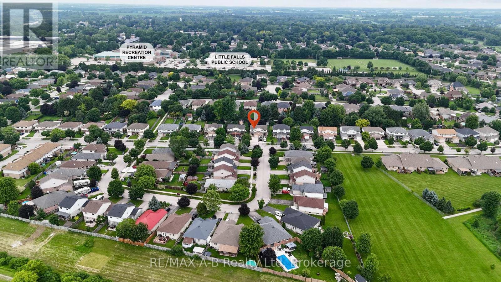81 SOUTHVALE ROAD - 45