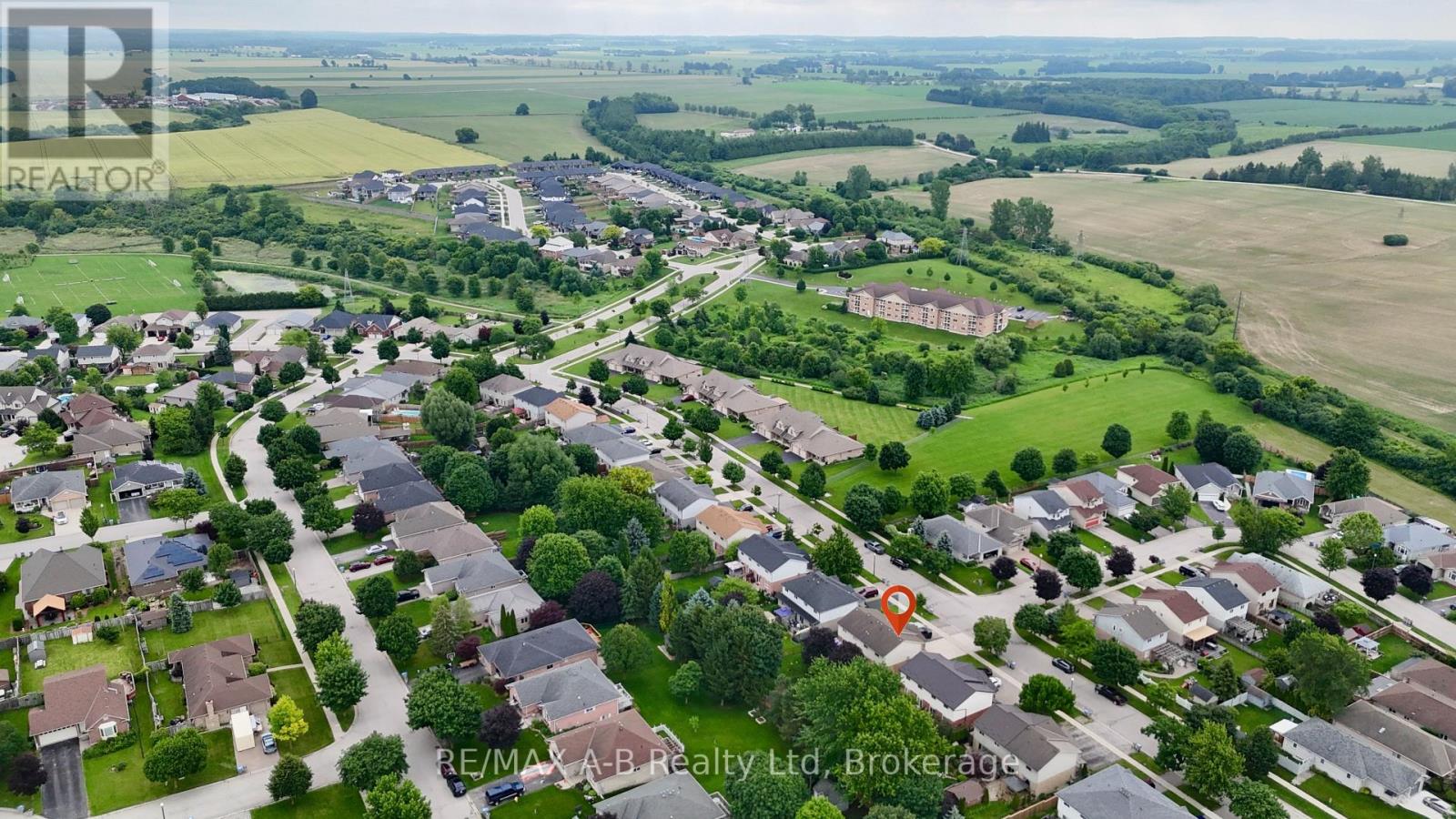 81 SOUTHVALE ROAD - 46