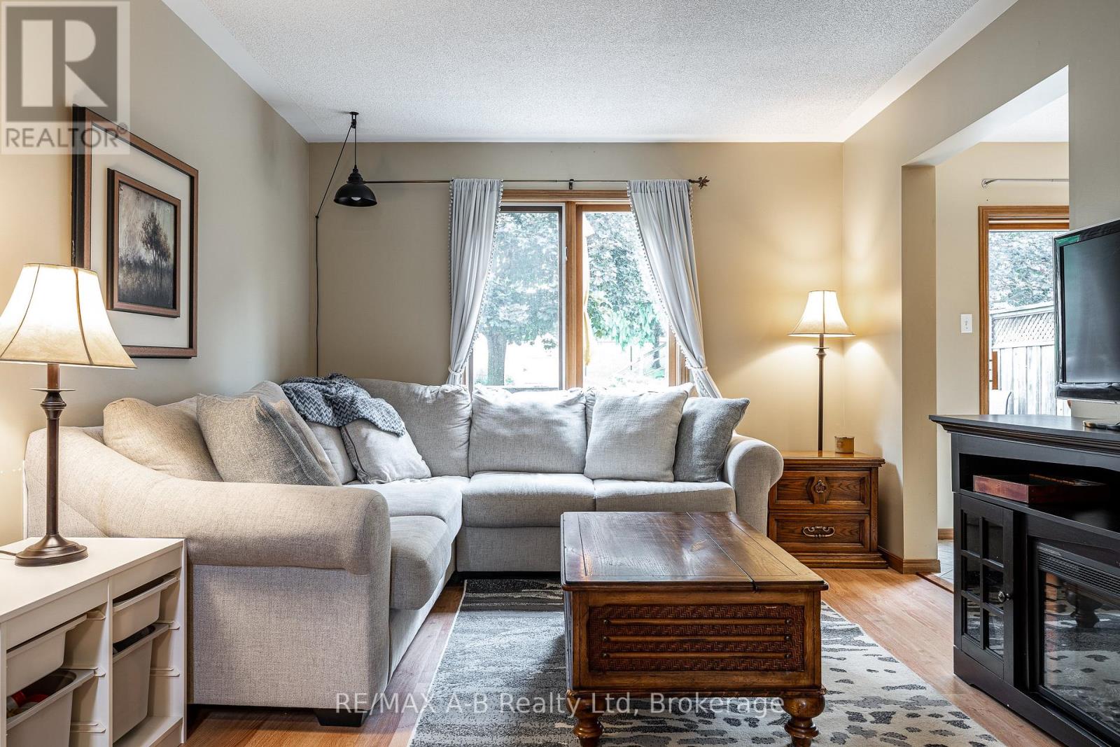 81 SOUTHVALE ROAD - 5