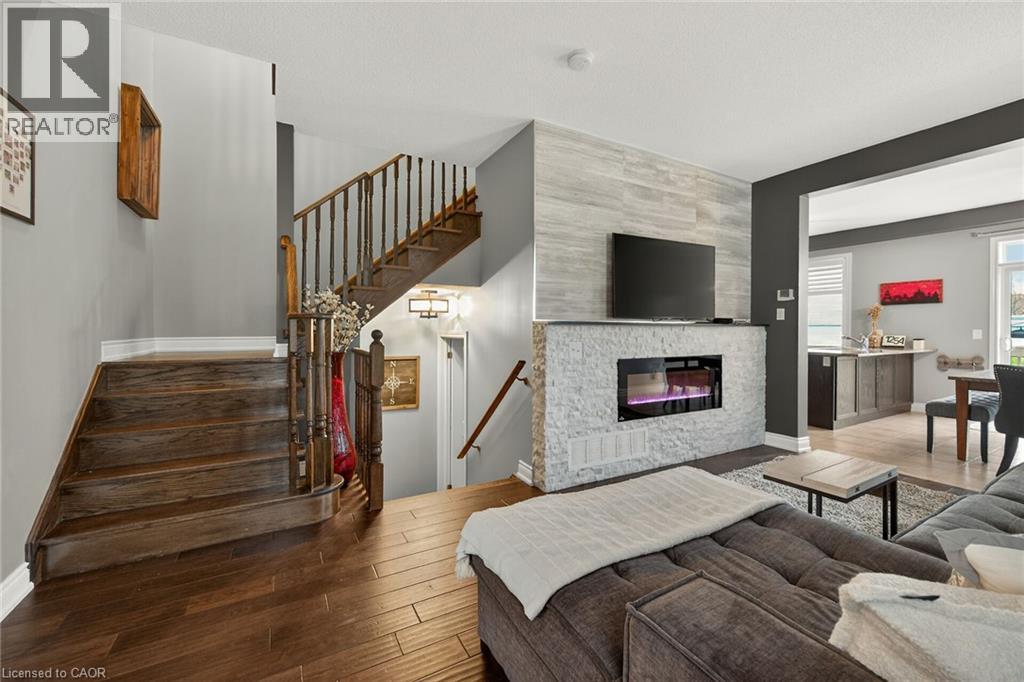 100 NARBONNE Crescent - 8