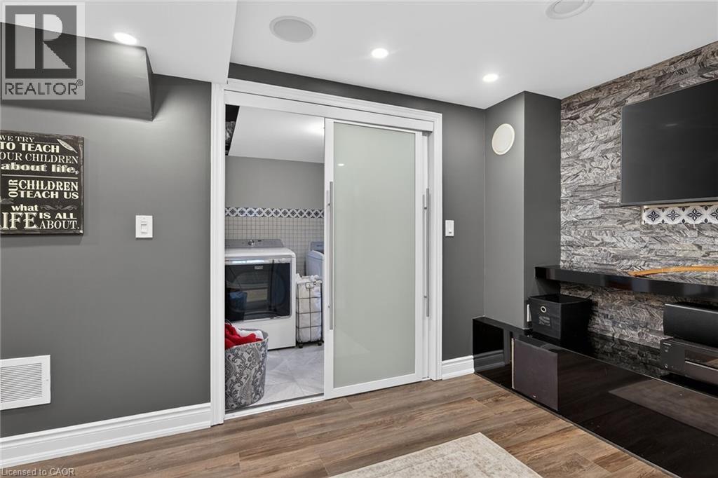 100 NARBONNE Crescent - 43