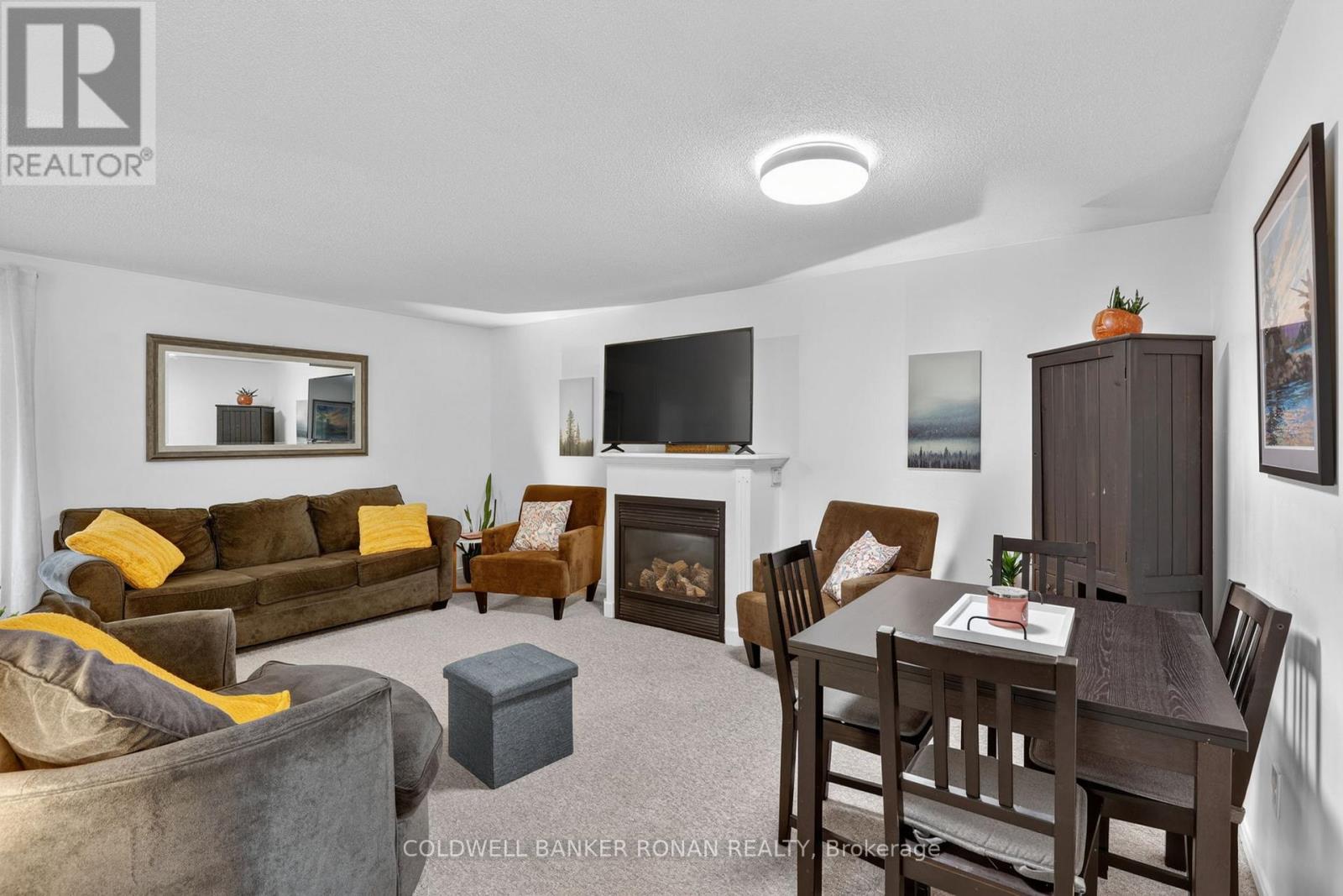 26 PHEASANT COURT - 15