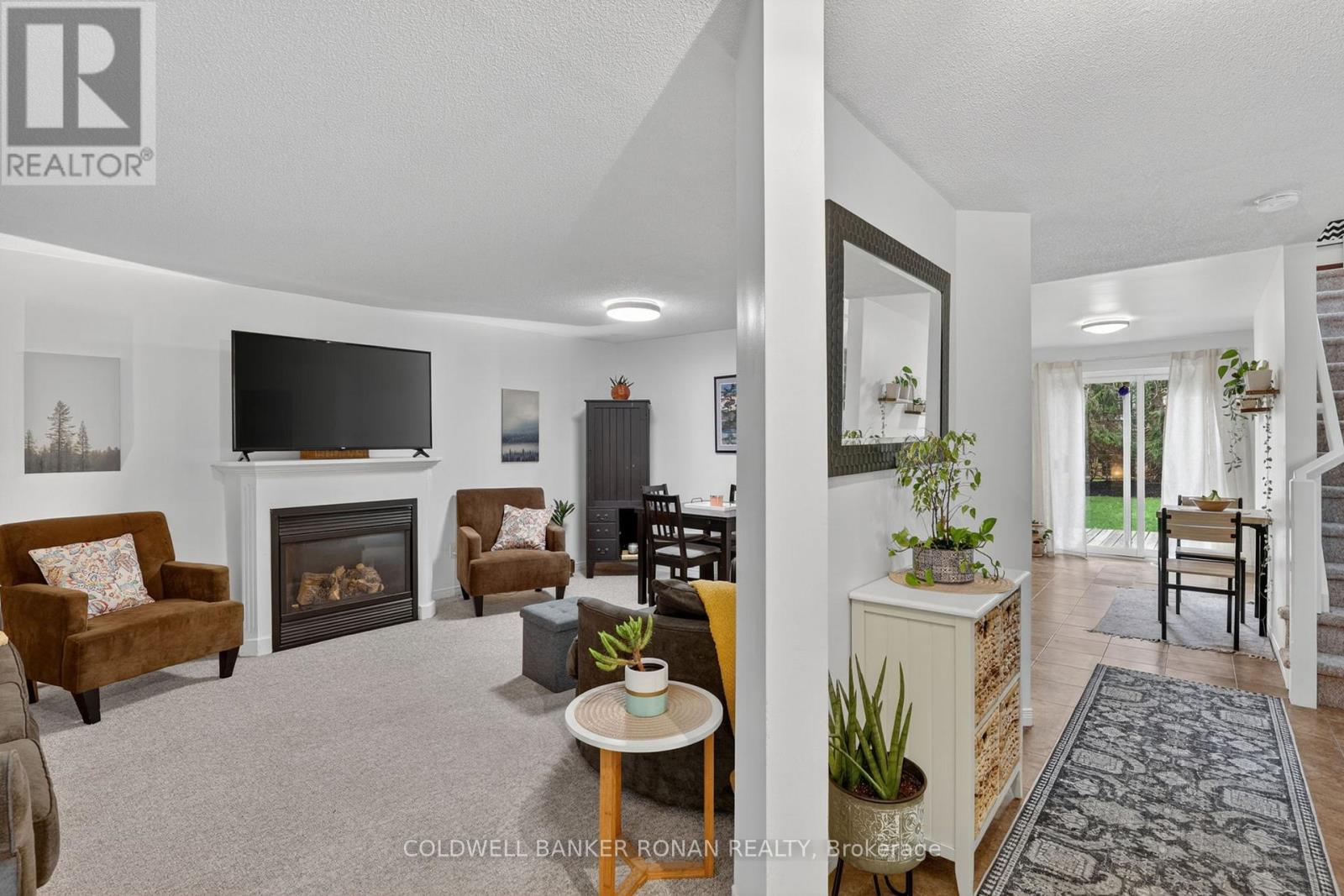 26 PHEASANT COURT - 12