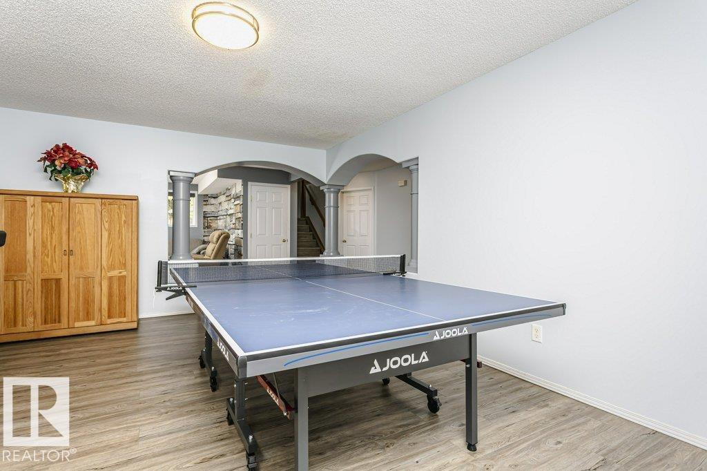 46 CLARKDALE DR — photo 28