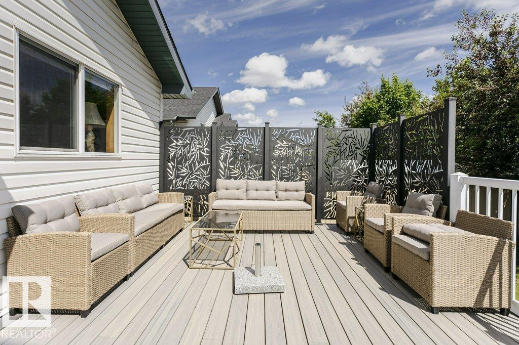 46 CLARKDALE DR — photo 14