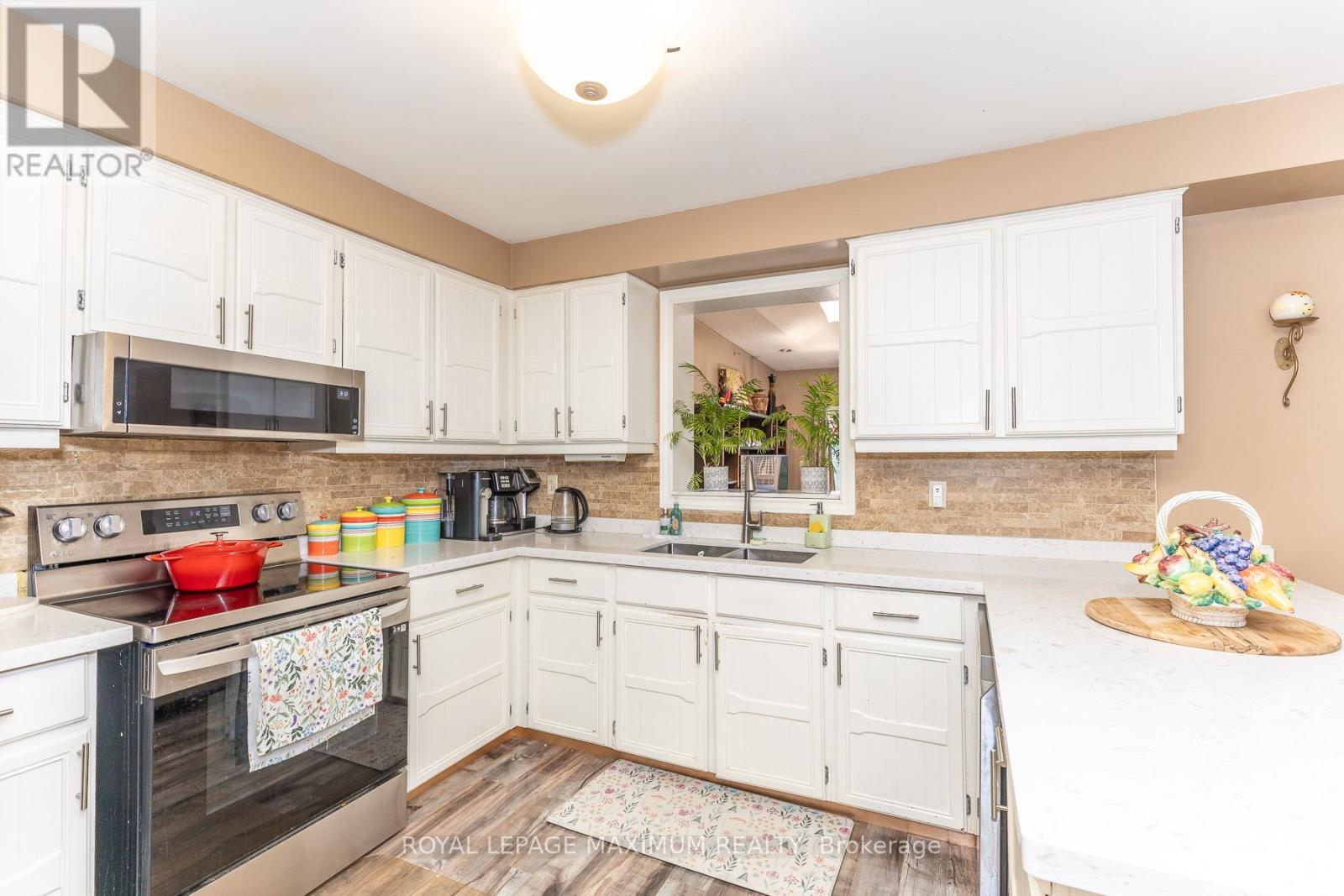 157 MISTY MEADOW DRIVE - 12