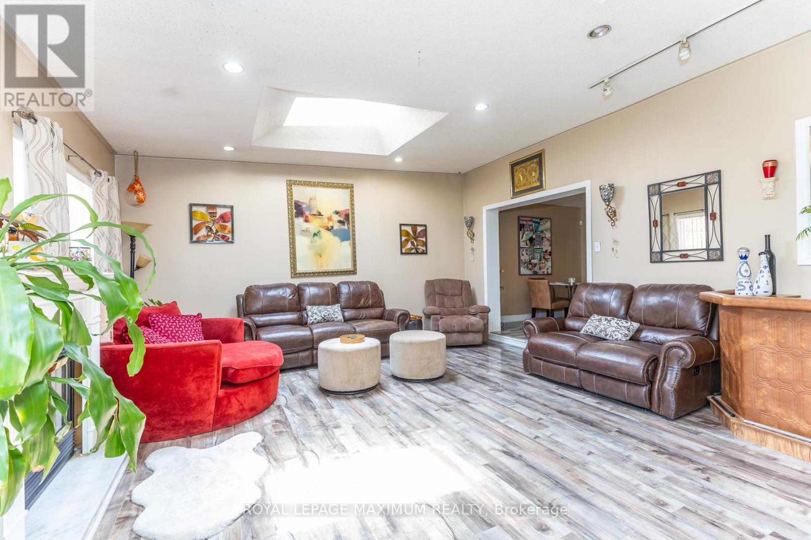 157 MISTY MEADOW DRIVE - 16